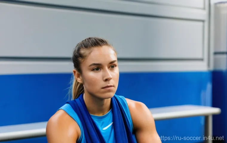 축구 경기 중 수분 섭취 요령 - A male football player in his mid-20s, actively engaged in a match, takes a quick, vital drink from ...